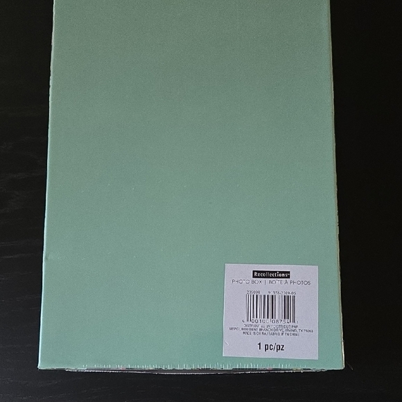 Photo Storage Box - Picture 2 of 3